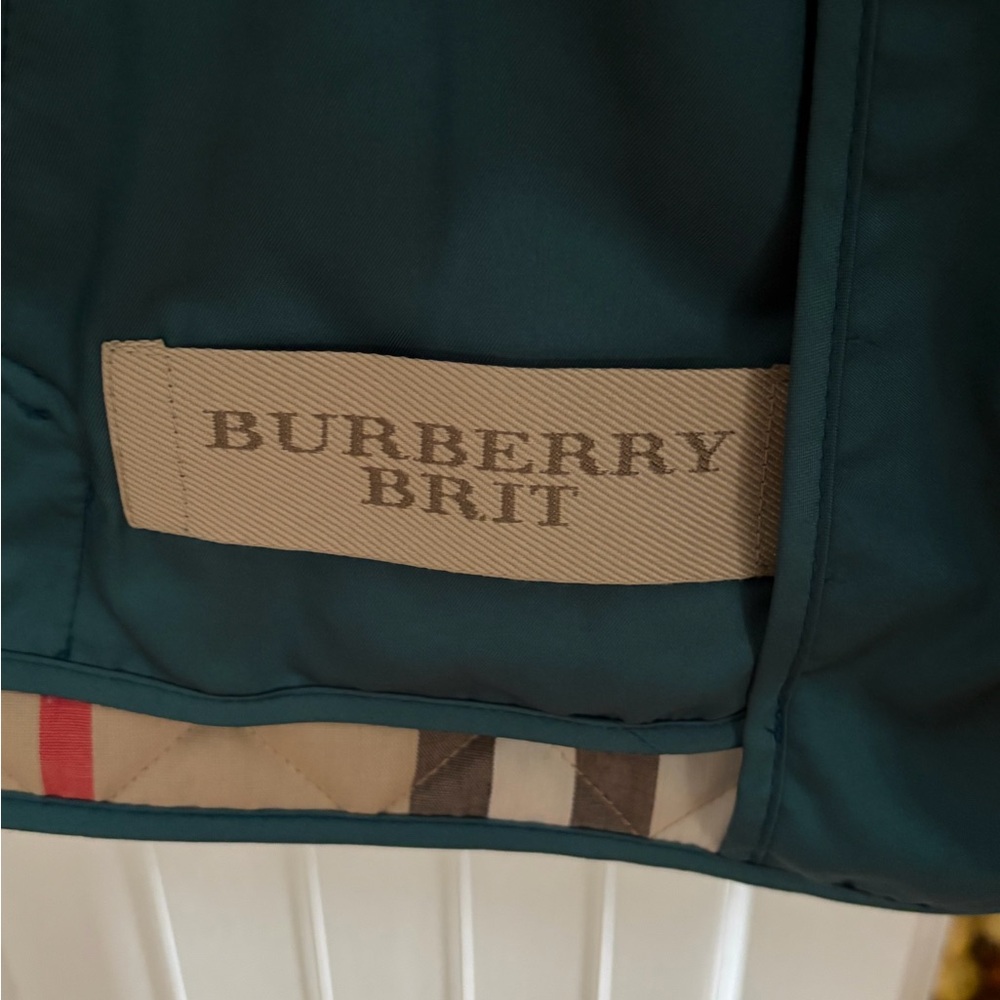 Burberry Teal Quilted Jacket - Picture 7 of 8